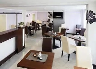 鲁埃佐酒店 酒店 3*
